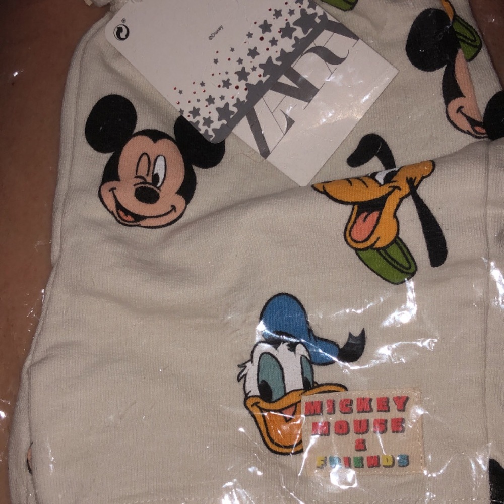 Zara Mickey and friends shorts